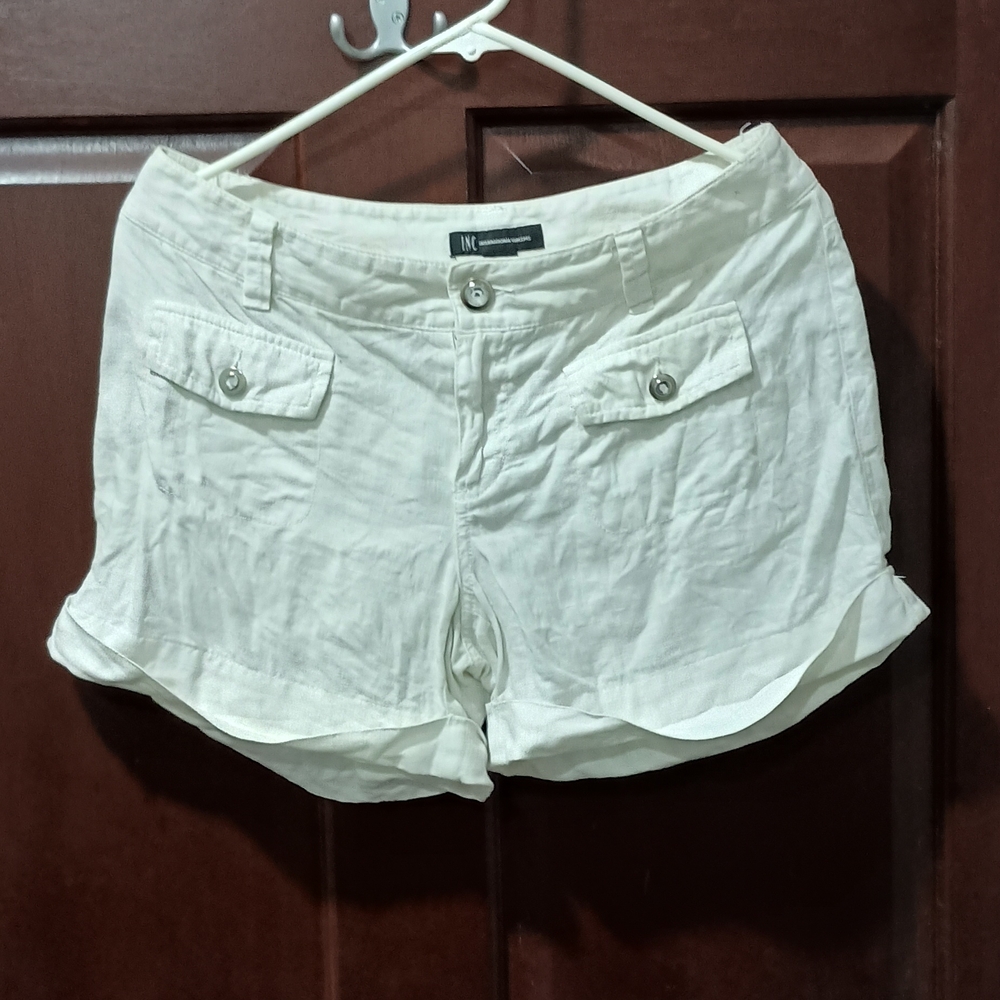 INC International Concepts Cream Cargo Shorts